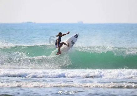 救援海盗章鱼